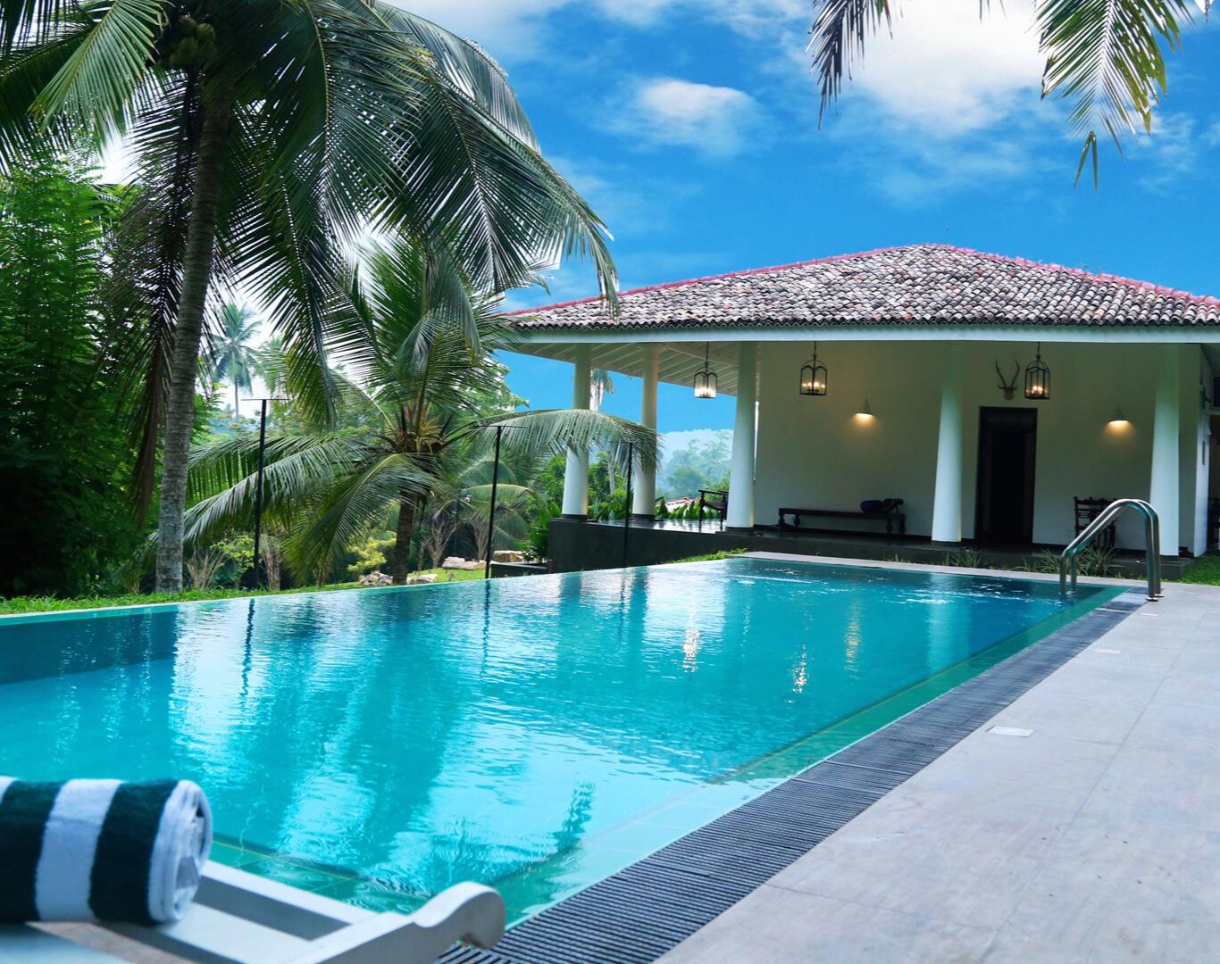 Expert pool cleaning near me in Short Pump, VA